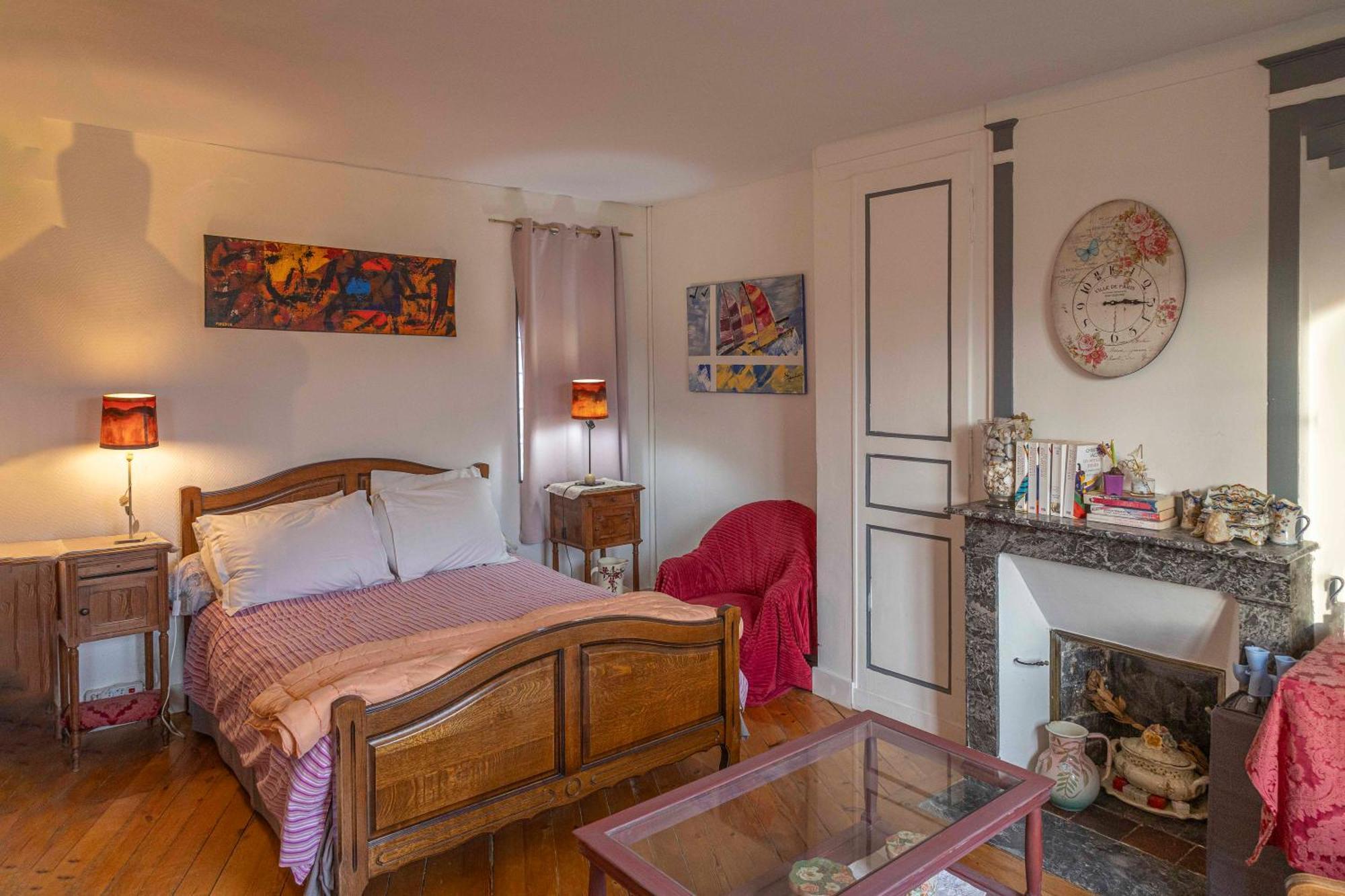 Chambre D'Hotes Les Jardins De Marie, Sci Charles III Bernay  Exteriér fotografie